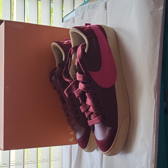 Nike Blazer Low 77 Jumbo - Picture 2 of 5